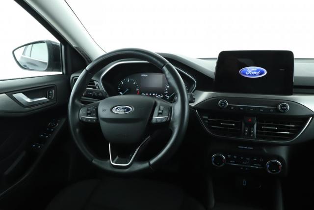 Ford Focus image 7