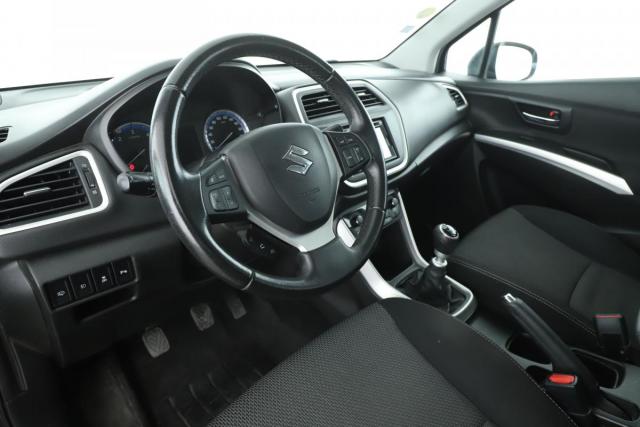 Suzuki Sx4 S-Cross image 6