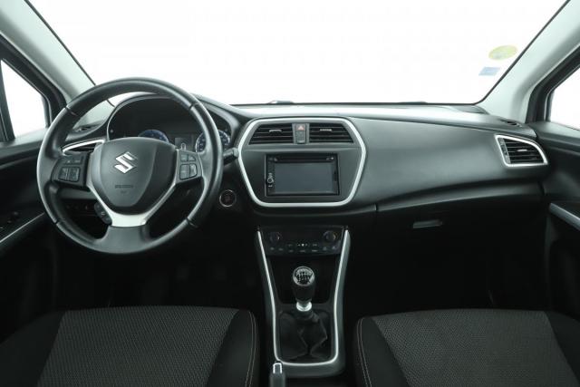Suzuki Sx4 S-Cross image 7