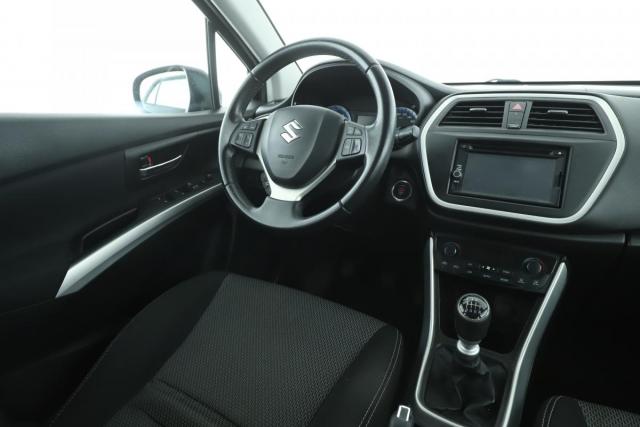 Suzuki Sx4 S-Cross image 3