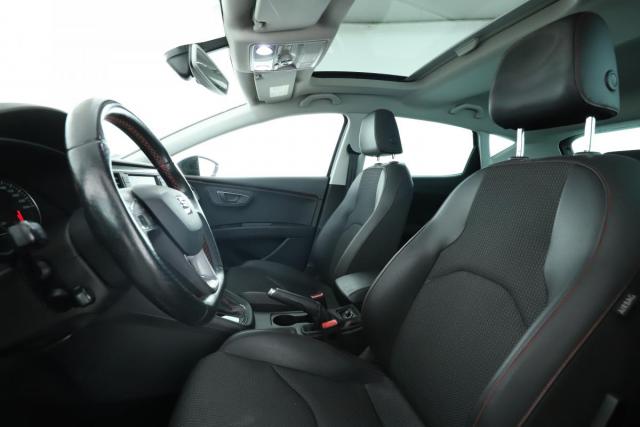 Seat Leon image 1