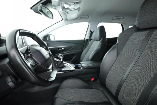 Peugeot 3008 image 7