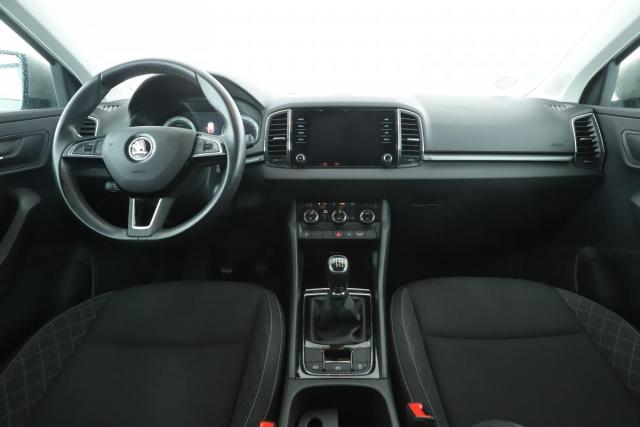 Skoda Karoq image 2