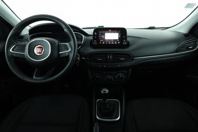 Fiat Tipo image 1
