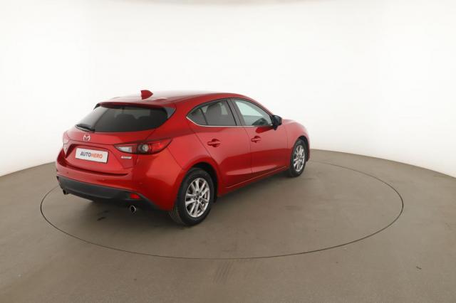 Mazda 3 image 2