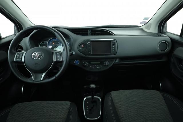 Toyota Yaris image 6