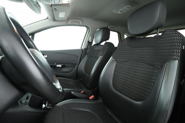 Renault Captur image 1