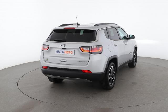 Jeep Compass image 8