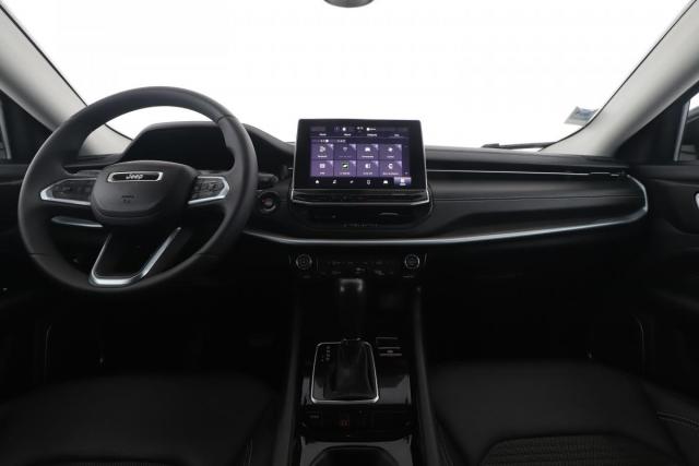 Jeep Compass image 2