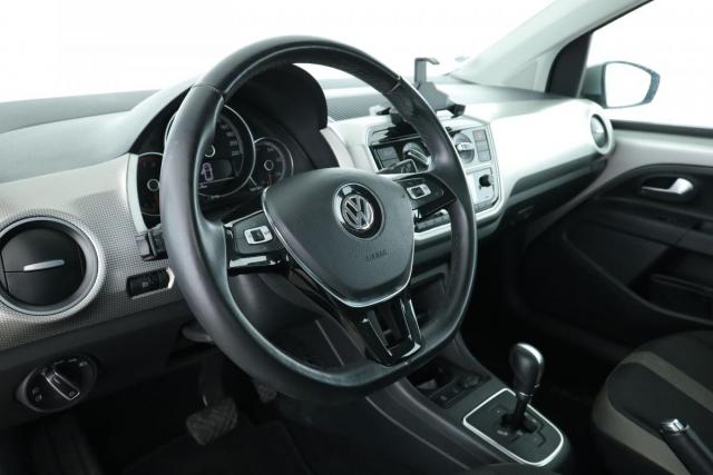 Volkswagen Up! image 7