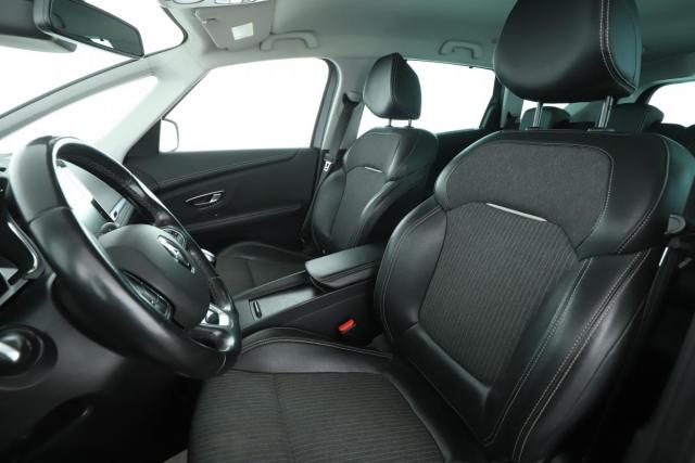 Renault Grand Scénic image 2