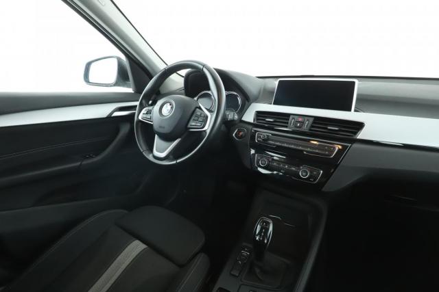 Bmw X1 image 9