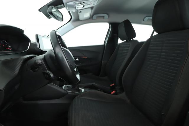 Peugeot 2008 image 1