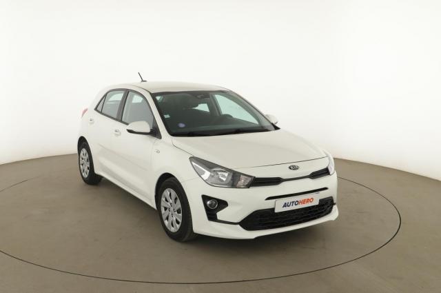 Kia Rio image 9