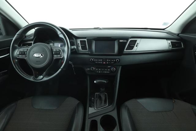 Kia Niro image 5
