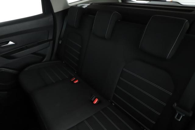 Dacia Duster image 9