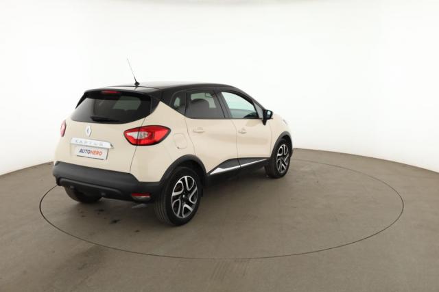 Renault Captur image 1