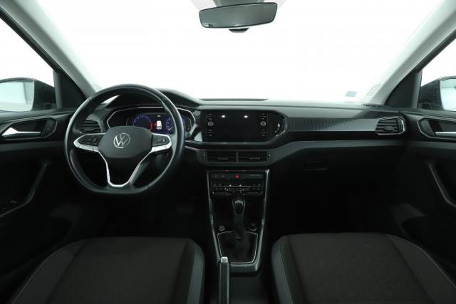 Volkswagen T-Cross image 4