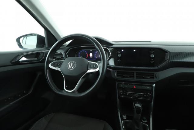 Volkswagen T-Cross image 9