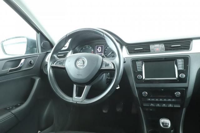 Skoda Rapid image 7
