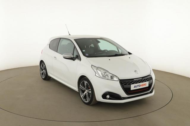 Peugeot 208 image 7