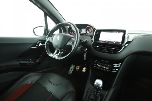 Peugeot 208 image 4