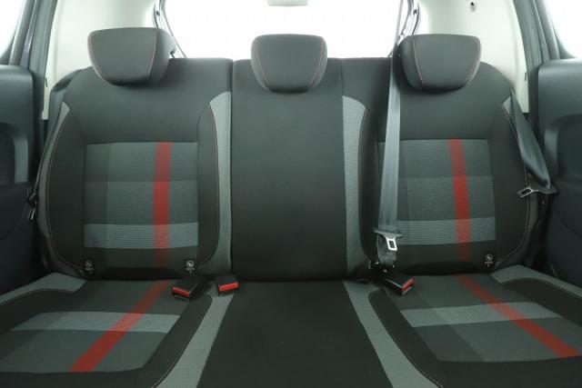 Dacia Sandero Ii image 2