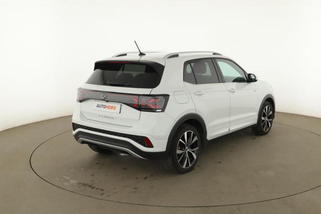 Volkswagen T-Cross image 2