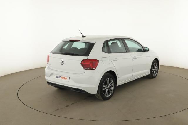 Volkswagen Polo image 8