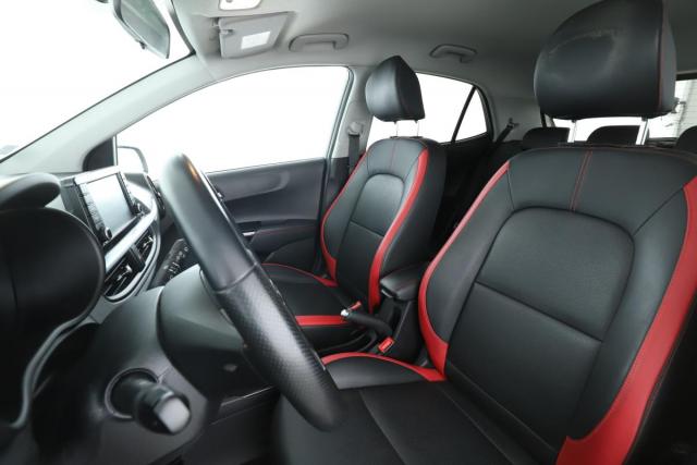 Kia Picanto image 7