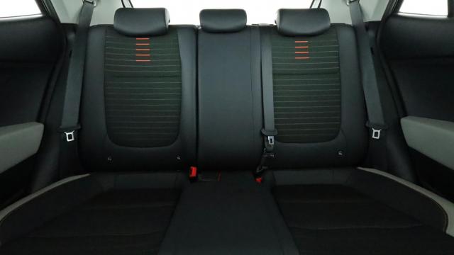 Kia Stonic image 3