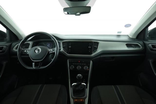 Volkswagen T-Roc image 6