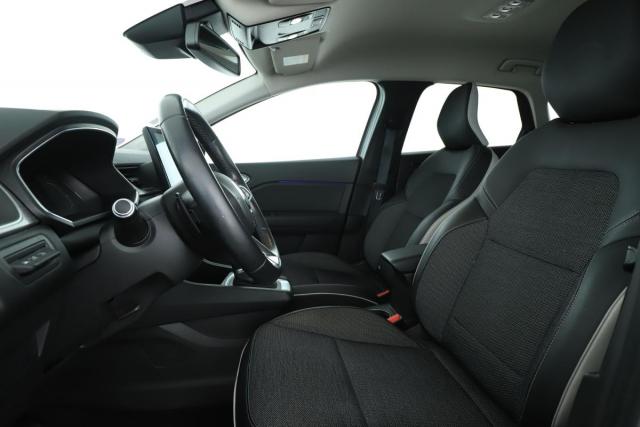 Renault Captur image 2