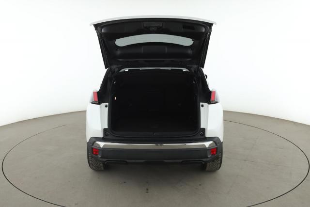 Peugeot 3008 image 2