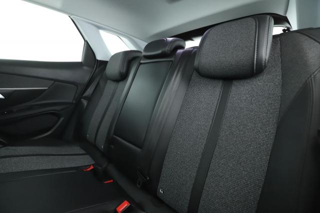 Peugeot 3008 image 7