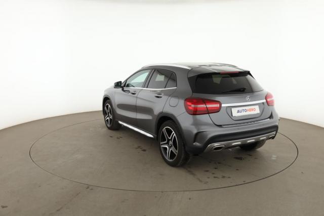 Mercedes Benz Gla image 7