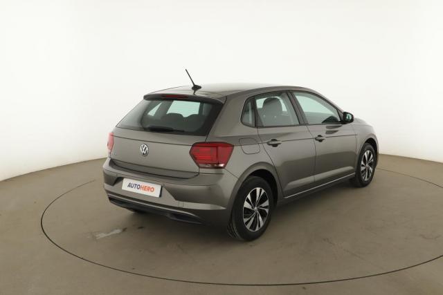 Volkswagen Polo image 8