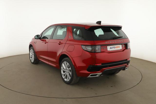 Land Rover Discovery Sport image 2