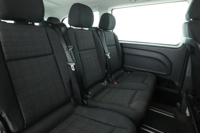 Mercedes Benz Vito image 4