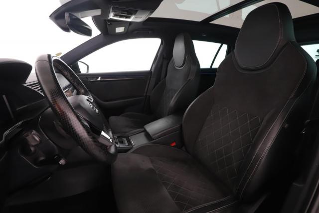 Skoda Superb Combi image 3