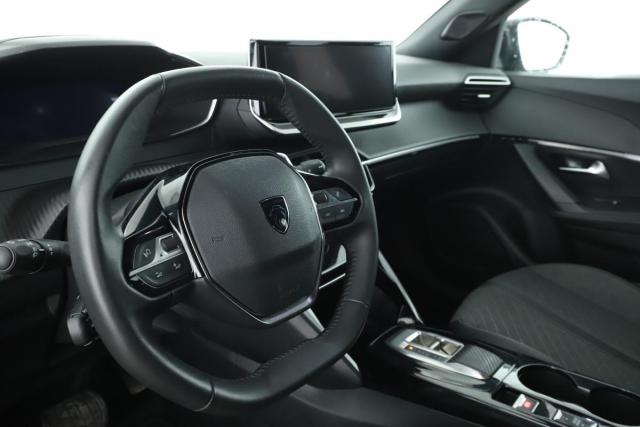Peugeot 2008 image 4