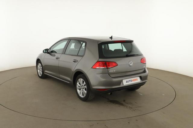 Volkswagen Golf image 4