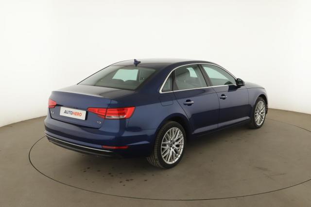 Audi A4 image 8