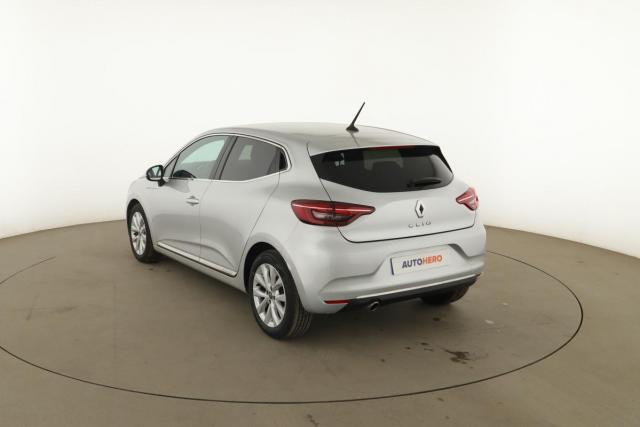 Renault Clio image 9