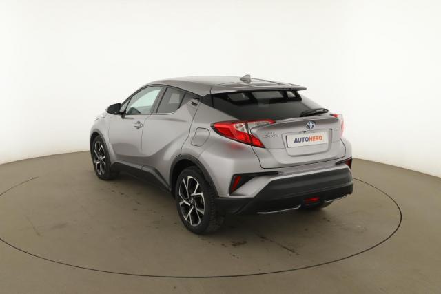 Toyota C-Hr image 1