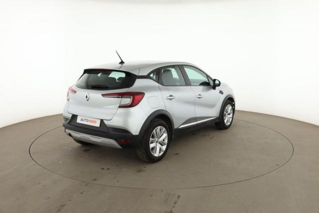 Renault Captur image 8