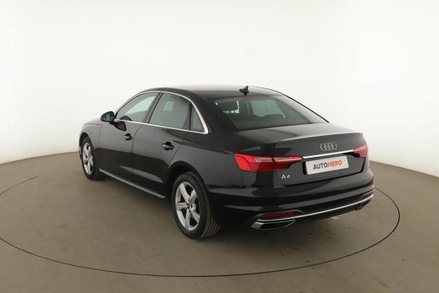 Audi A4 image 4