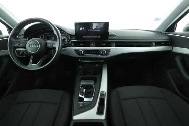 Audi A4 image 2
