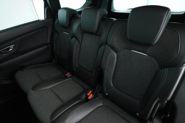 Renault Grand Scénic image 1