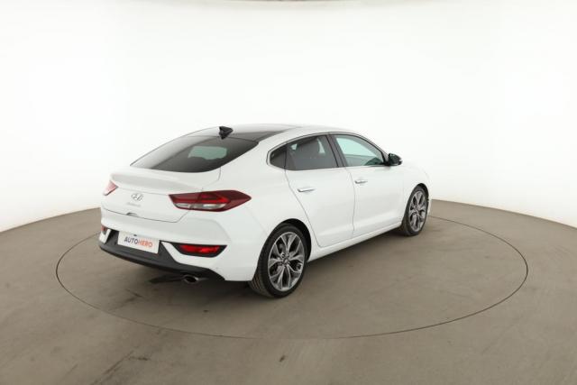 Hyundai I30 Fastback image 4